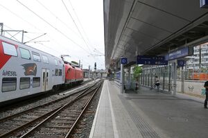 12 Bahnhof Meidling.jpg